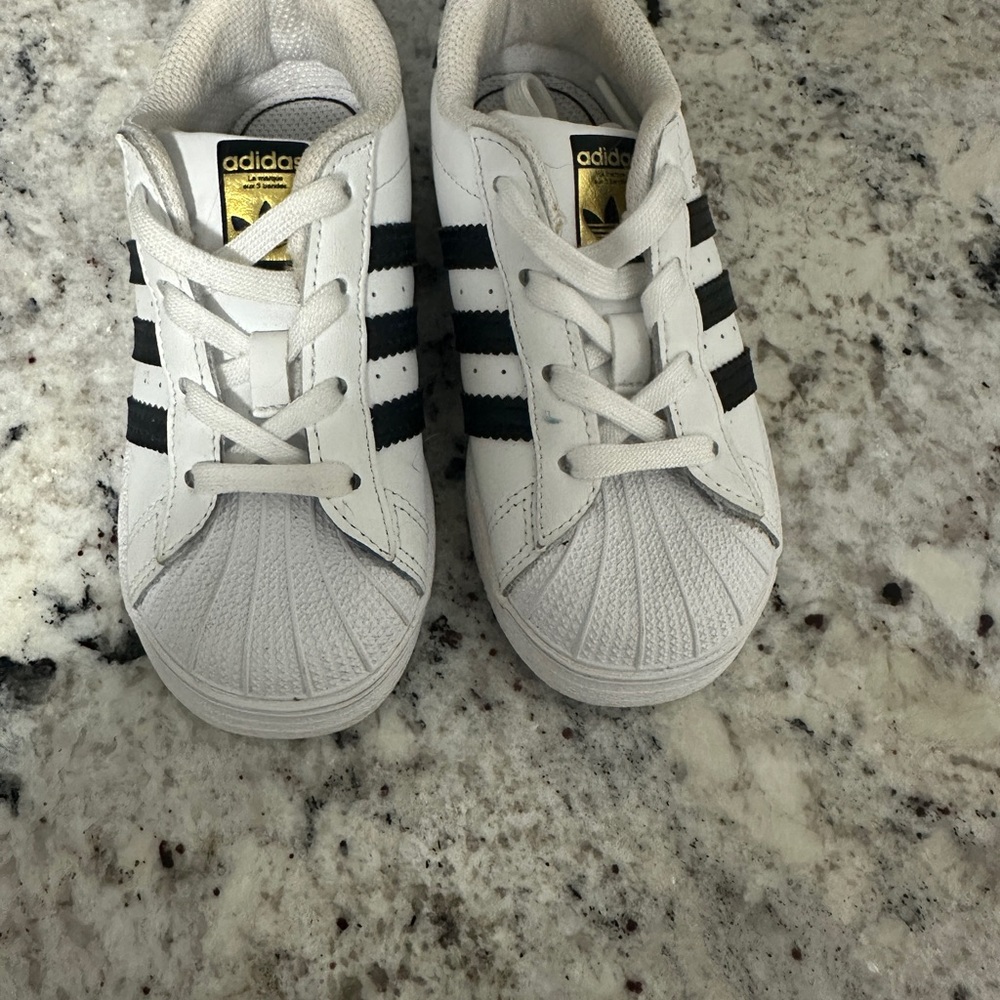 Kids adidas sneakers